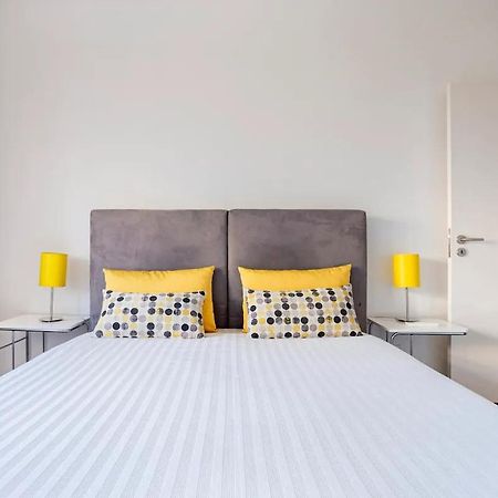 Luxury Anibal Cunha Apartments Порту Екстер'єр фото